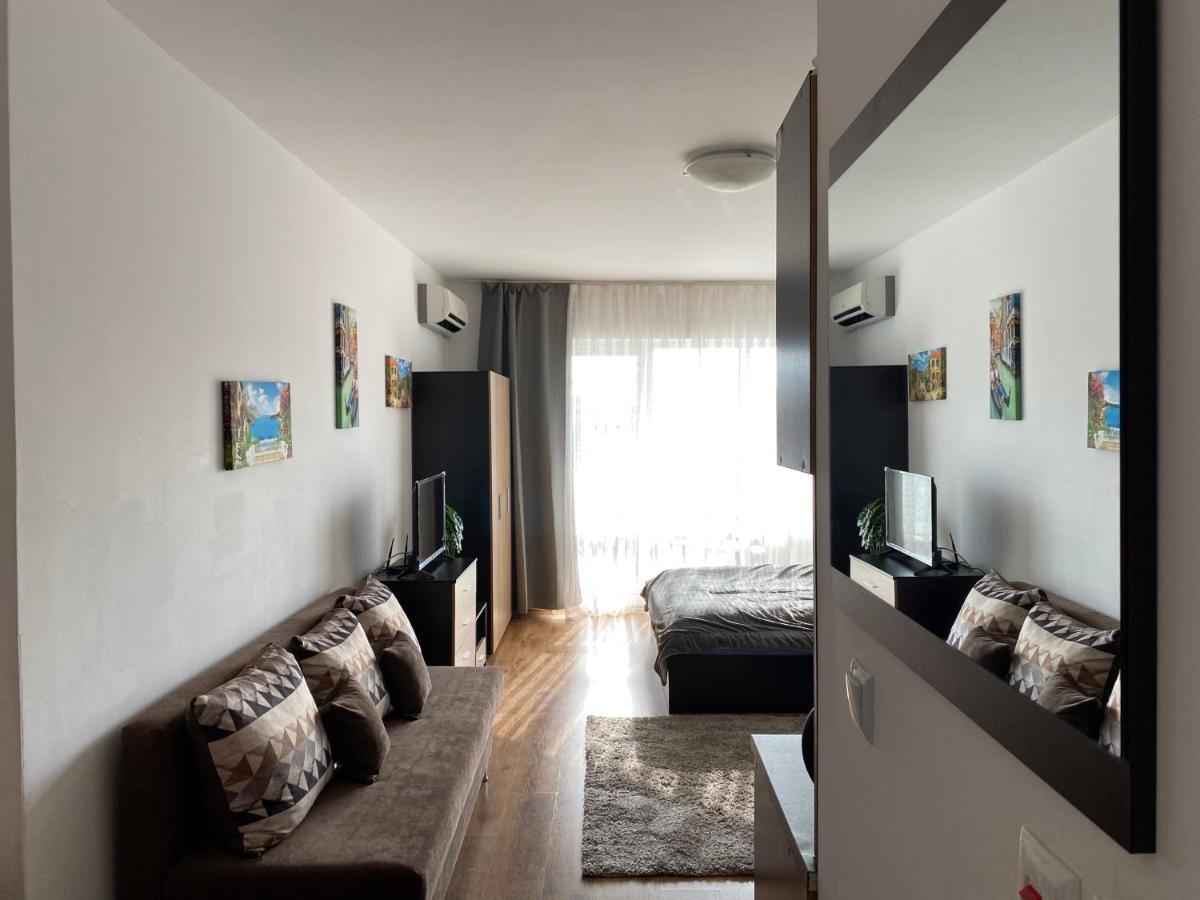 Royal Palm Studio With Seaview Sveti Vlas Exterior photo